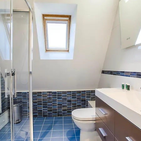 Azif - Superbe Maison Avec Piscine - St Pierre Azif Hotel 4*